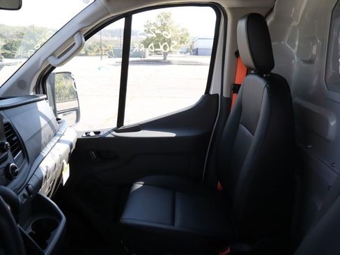 New 2025 Ford Transit 250 Low Roof image 10