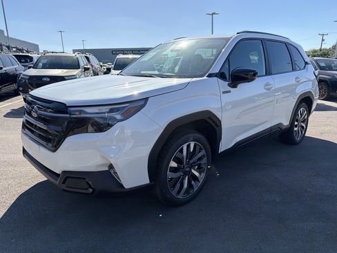 New 2026 Subaru Forester Touring AWD/4WD image 7