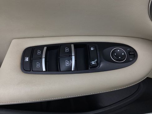Used 2019 INFINITI QX50 Essential w/ Premium Audio Package AWD/4WD image 37