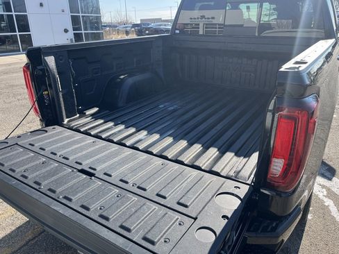 Used 2026 GMC Sierra 1500 Denali Ultimate image 8
