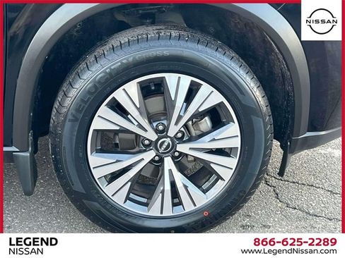 Certified 2023 Nissan Rogue SV image 9