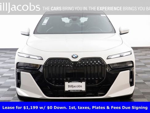 Certified 2025 BMW 760i xDrive w/ Executive Package image 25