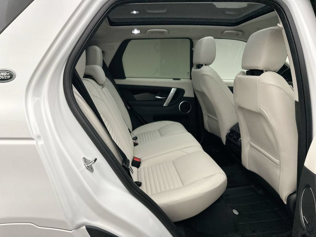 Certified 2025 Land Rover Discovery Sport S AWD/4WD image 5