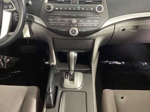Used 2012 Honda Accord LX image 19