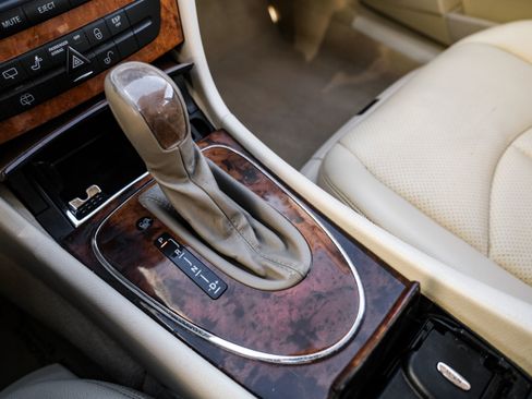 Used 2004 Mercedes-Benz E 320 4MATIC Wagon image 22