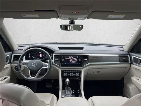 Used 2023 Volkswagen Atlas SE FWD image 17