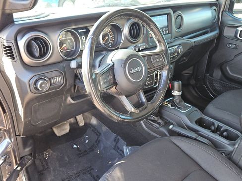 Used 2022 Jeep Wrangler Unlimited Sport image 12