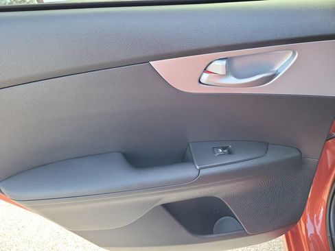 Used 2023 Kia Forte LXS FWD image 12