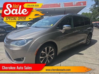 Used 2017 Chrysler Pacifica Limited