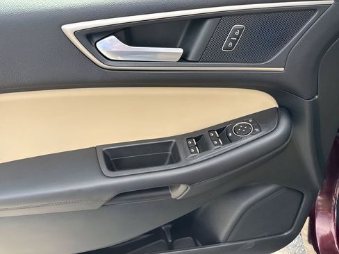 Used 2022 Ford Edge SEL w/ Convenience Package image 23