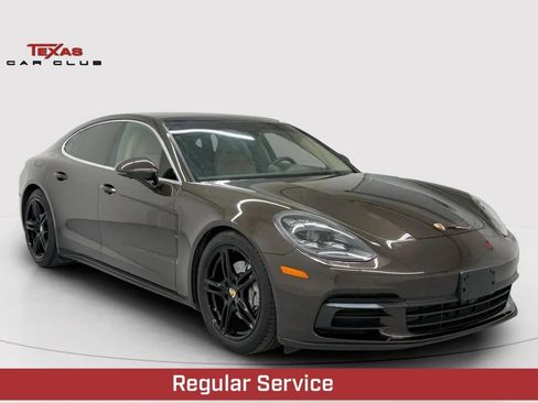 Used 2020 Porsche Panamera RWD image 1
