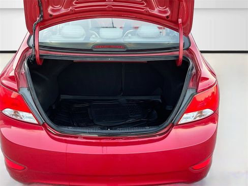 Used 2017 Hyundai Accent SE image 24