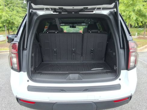 Certified 2022 Chevrolet Tahoe LT w/ Luxury Package RWD image 17