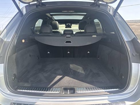 Used 2025 Mercedes-Benz GLE 450e 4MATIC image 11