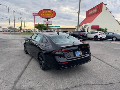 Used 2024 Honda Accord Sport image 10