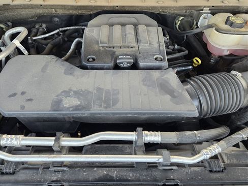 Used 2022 Chevrolet Silverado 1500 Custom w/ Safety Confidence Package image 28