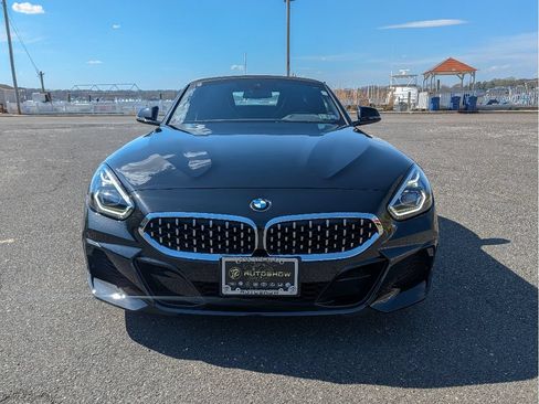 Used 2019 BMW Z4 sDrive30i w/ M Sport Package RWD image 2