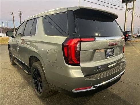 New 2026 GMC Yukon Elevation image 8