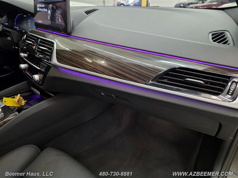 Used 2023 BMW 530i w/ M Sport Package RWD image 23