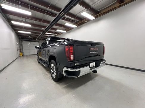 Certified 2025 GMC Sierra 1500 SLE w/ Preferred Package image 6