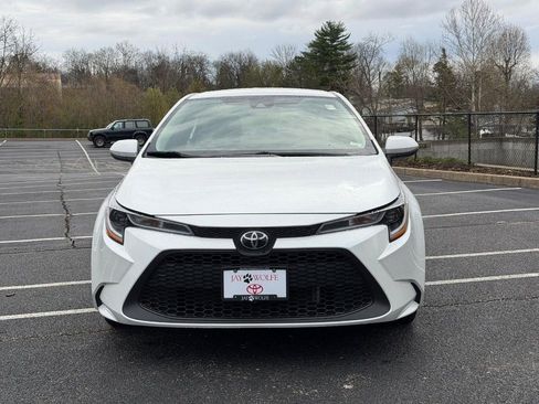 Certified 2022 Toyota Corolla LE image 14