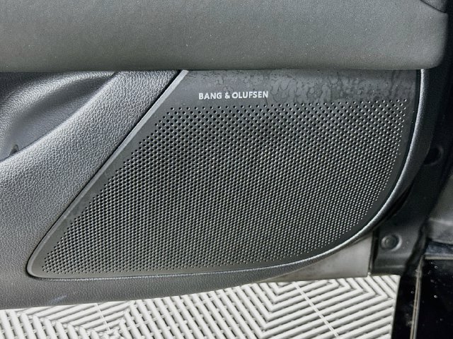 Used 2023 Genesis G90 3.5T AWD/4WD image 19