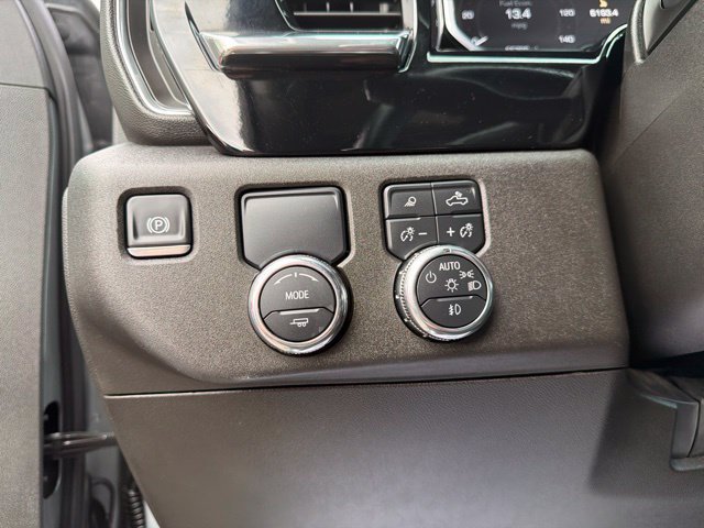Used 2025 GMC Sierra 1500 SLT RWD image 21