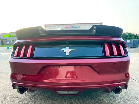 Used 2016 Ford Mustang Coupe RWD image 6