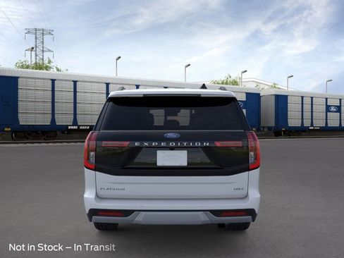 New 2026 Ford Expedition Max Platinum image 28