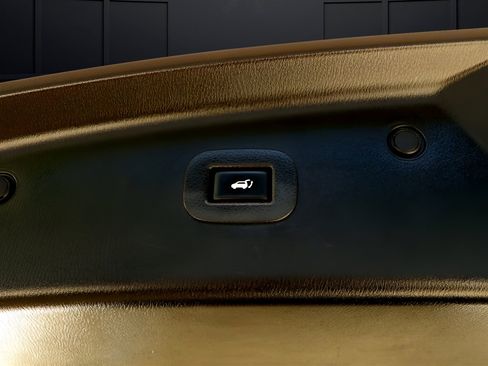 Used 2019 Nissan Armada SL w/ Premium Package image 42