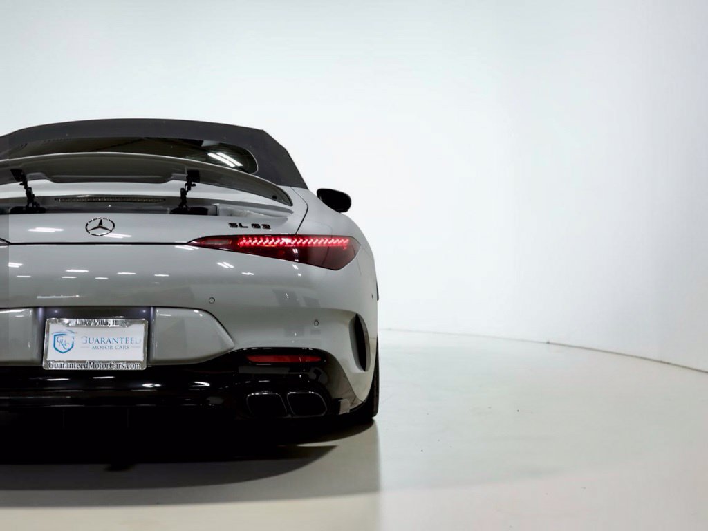 Used 2022 Mercedes-Benz SL 63 AMG 4MATIC image 32