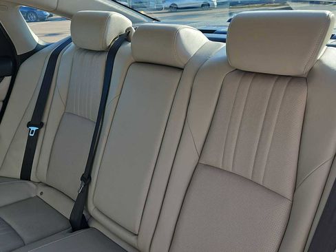 Certified 2018 Honda Accord Touring image 24