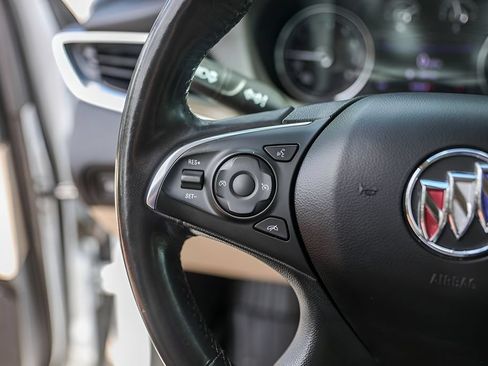 Used 2020 Buick Enclave Essence FWD image 14