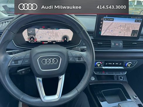 Used 2023 Audi Q5 2.0T Premium Plus w/ Premium Plus Package AWD/4WD image 14