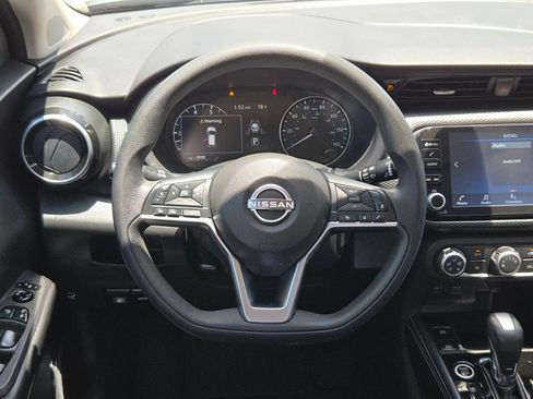 Used 2024 Nissan Kicks SV w/ Interior Electronics Package FWD image 19