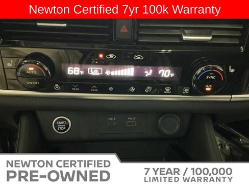 Used 2023 Nissan Rogue SL w/ SL Premium Package AWD/4WD image 16