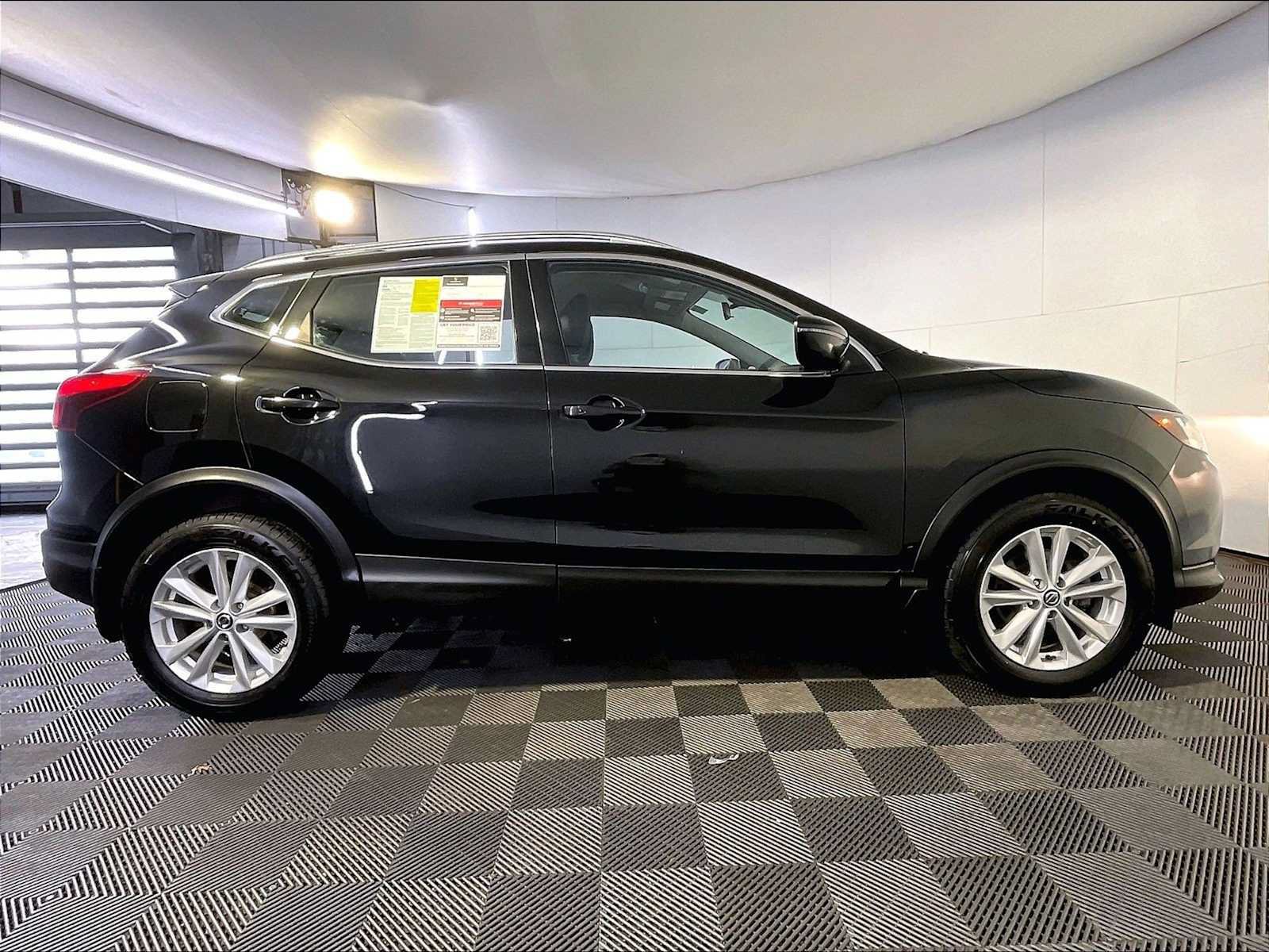Used 2019 Nissan Rogue Sport SV AWD/4WD image 8