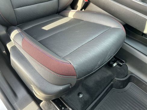 Used 2026 Chevrolet Equinox RS image 15