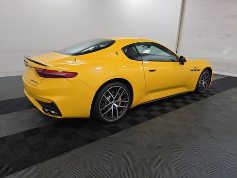 Used 2024 Maserati GranTurismo Trofeo image 2