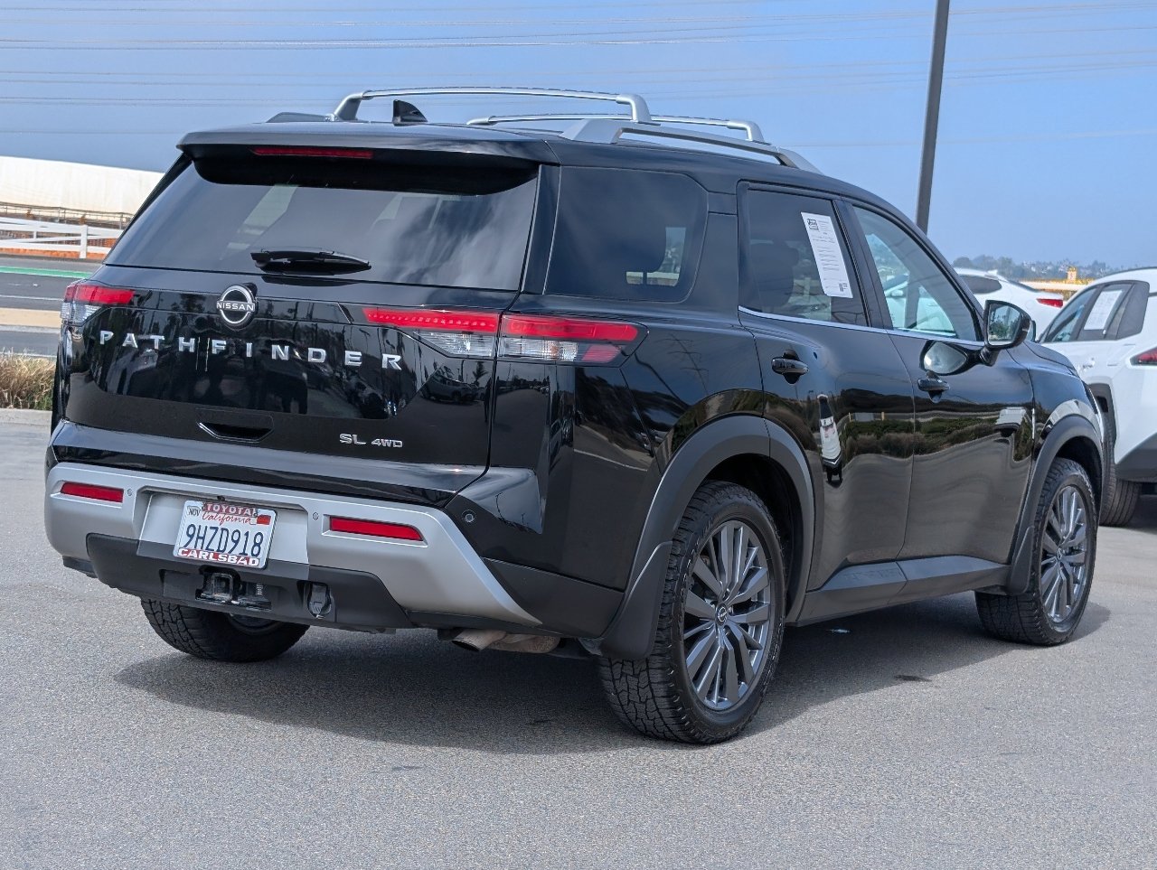 Used 2022 Nissan Pathfinder SL w/ SL Premium Package AWD/4WD image 14