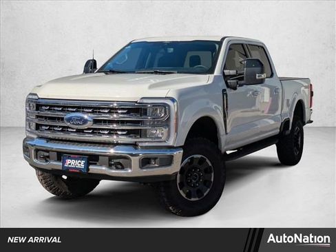 Used 2025 Ford F250 Lariat w/ Tremor Off-Road Package image 1