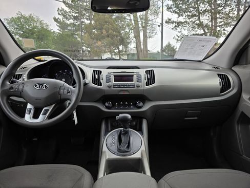 Used 2011 Kia Sportage LX FWD image 25