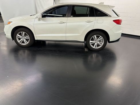 Used 2014 Acura RDX FWD w/ Technology Package image 2