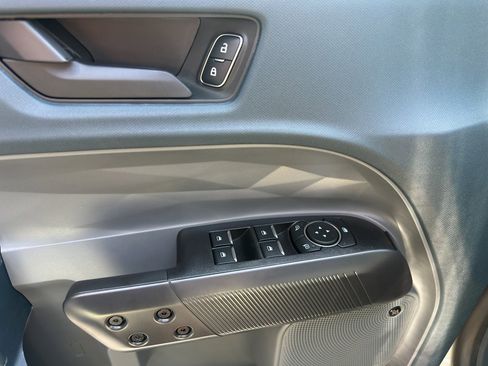 New 2025 Ford Maverick Lariat w/ Black Appearance Package image 15