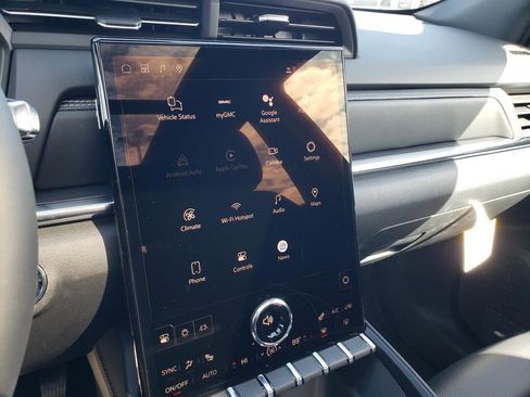 New 2026 GMC Terrain Elevation w/ Elevation Premium Package image 17