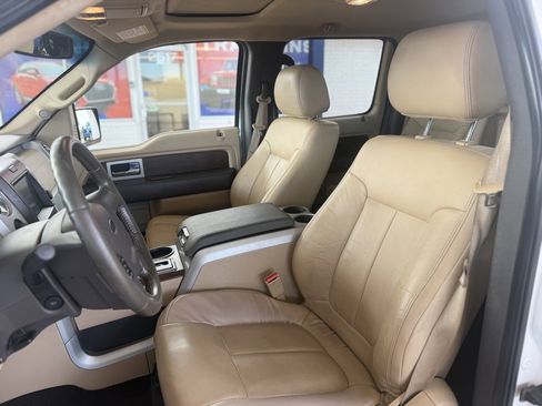 Used 2014 Ford F150 Lariat w/ Equipment Group 502A Luxury image 14