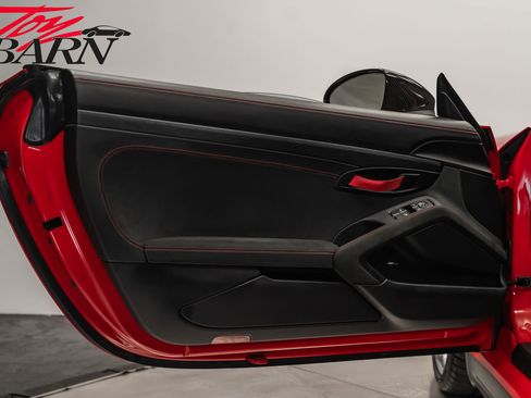 Used 2023 Porsche 718 Boxster Spyder image 30