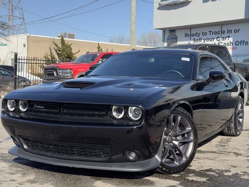 Certified 2022 Dodge Challenger R/T Scat Pack w/ Driver Convenience Group image 3