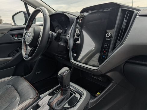 Used 2024 Subaru Crosstrek 2.5i Limited w/ Crosstrek Mirror Package AWD/4WD image 30