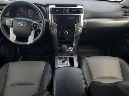 Used 2020 Toyota 4Runner SR5 Premium w/ Moonroof Package AWD/4WD image 12